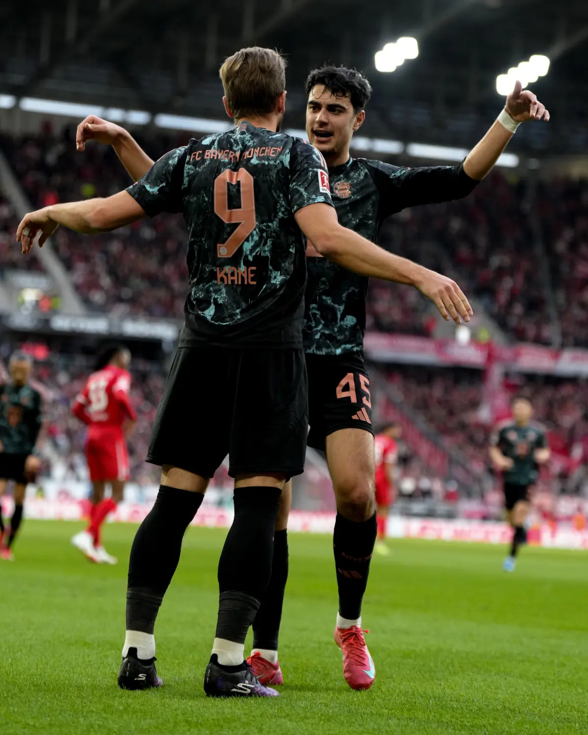 九游app下载链接德罗巴新星出色防守表现惊艳，拜仁未来可期！的简单介绍