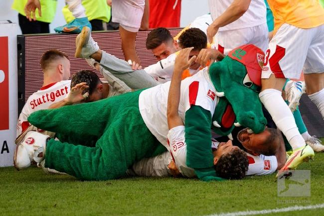 足总杯倒计时，斯图加特冲刺阶段战术微调，细节引发关注，管理层满意，赛季目标并未改变的简单介绍