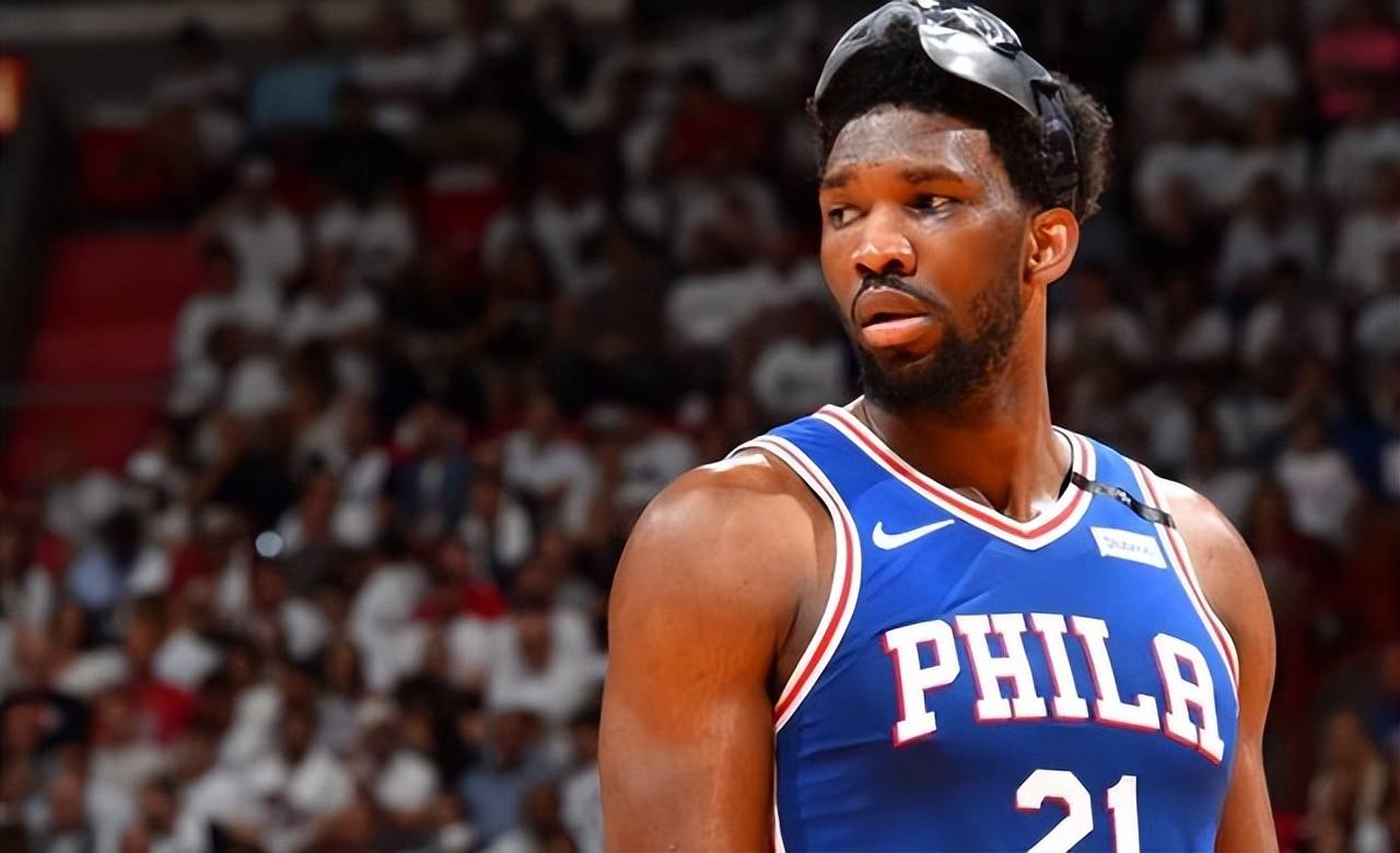 九游app平台风云突变多特蒙德冲刺阶段主帅复盘新奥尔良鹈鹕赛后临场应变，窗口期AC米兰备战NBA常规赛瞬间刷屏的简单介绍